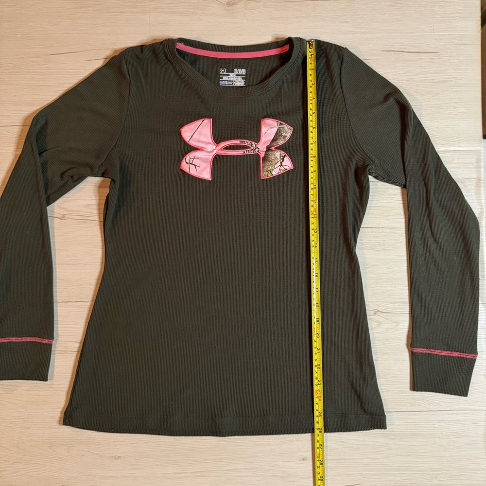 Under Armour Olive Long Sleeve with Pink Camo logo - Picture 5 of 8